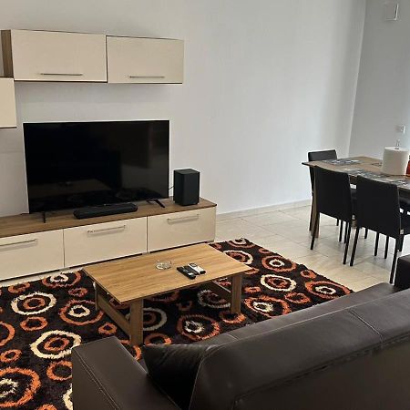 Your Elegant Home Away From Home Shared Apartment Only With Host Żebbuġ Extérieur photo