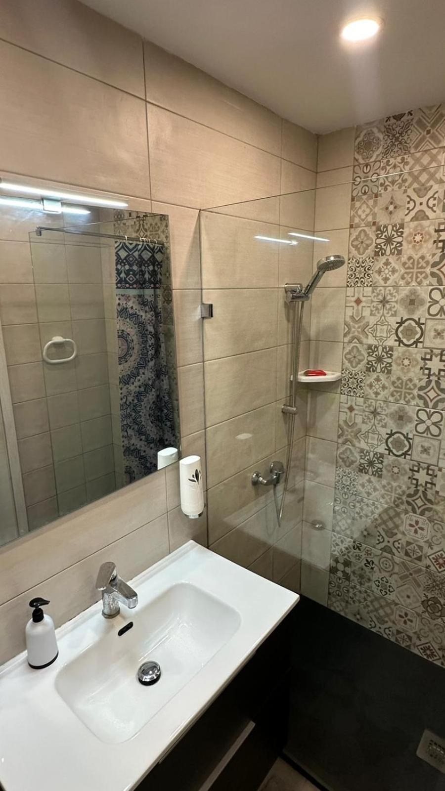 Your Elegant Home Away From Home Shared Apartment Only With Host Żebbuġ Extérieur photo