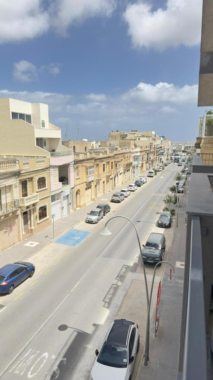 Your Elegant Home Away From Home Shared Apartment Only With Host Żebbuġ Extérieur photo